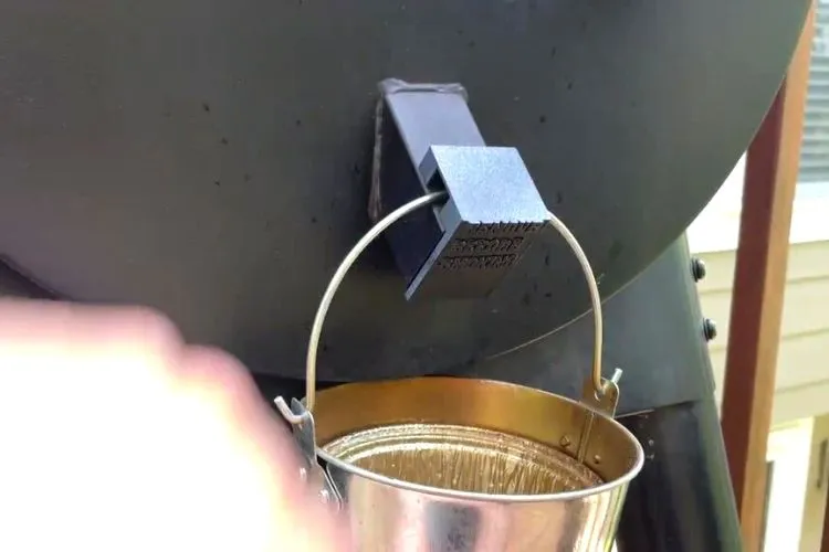 How to clean traeger grease trap