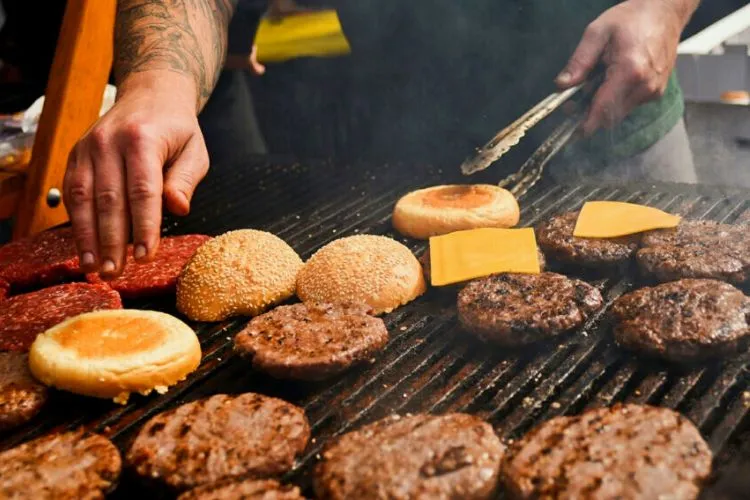 Tips for Achieving the Perfect Burger Temperature